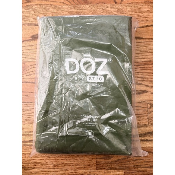 NWT Doz Sijo Core Bamboo Fitted Sheet + 2 Cases Forest Queen 3pc Luxury Bedding - Picture 7 of 9